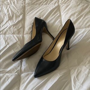 Navy Nine West Pumps